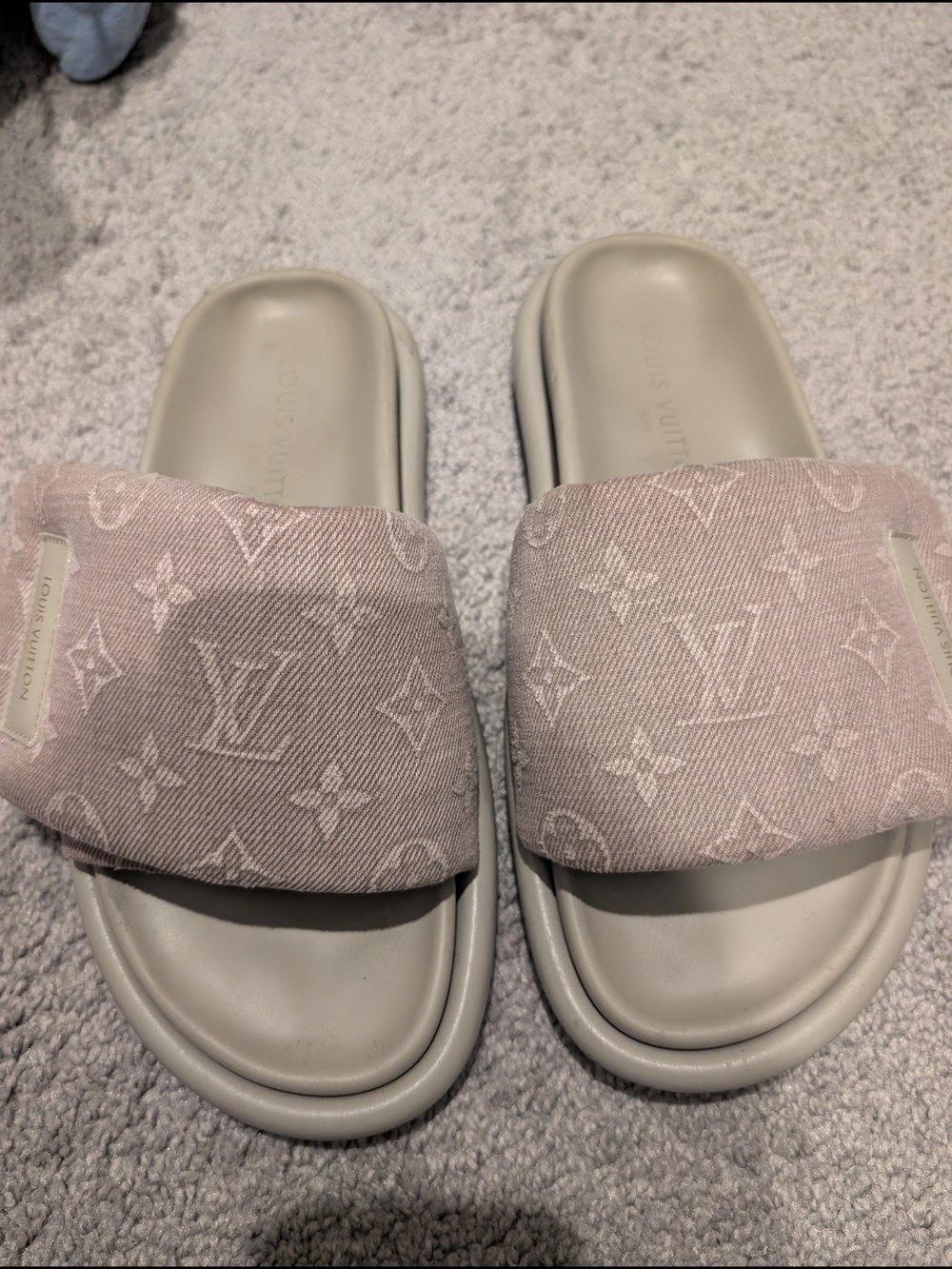 Louis Vuitton Pool Pillow Comfort Mule